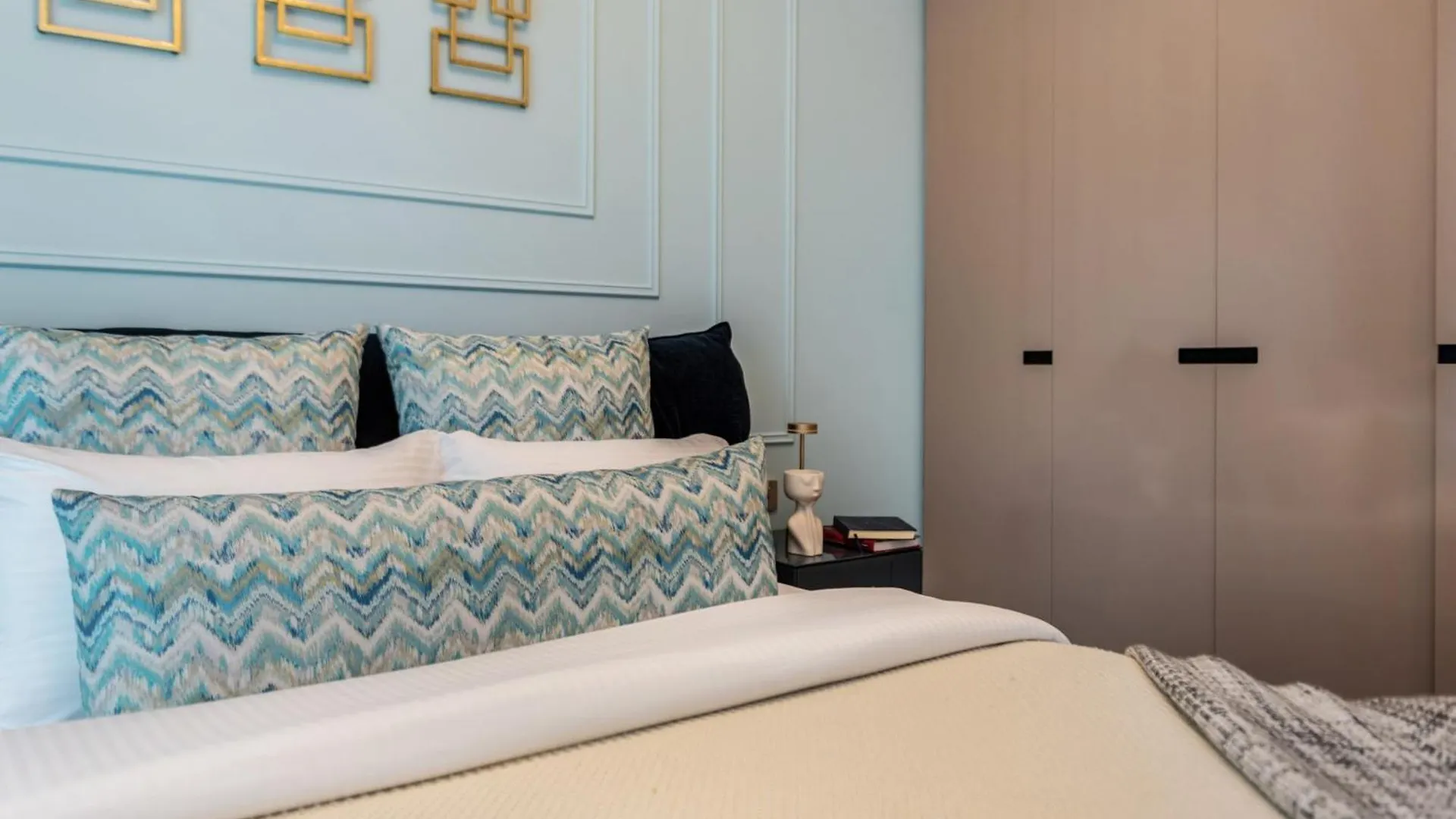 The Smart Concierge - Urban Oasis By Missoni Apartment Dubai 0*,  United Arab Emirates